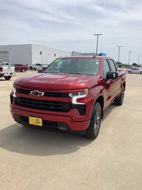 2025 Chevrolet Silverado 1500 RST in Radiant Red Tintcoat — front three-quarter view