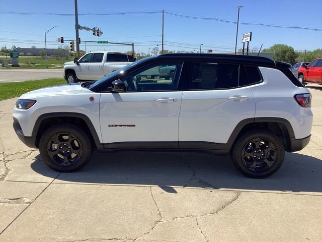 2024 Jeep Compass — side profile view